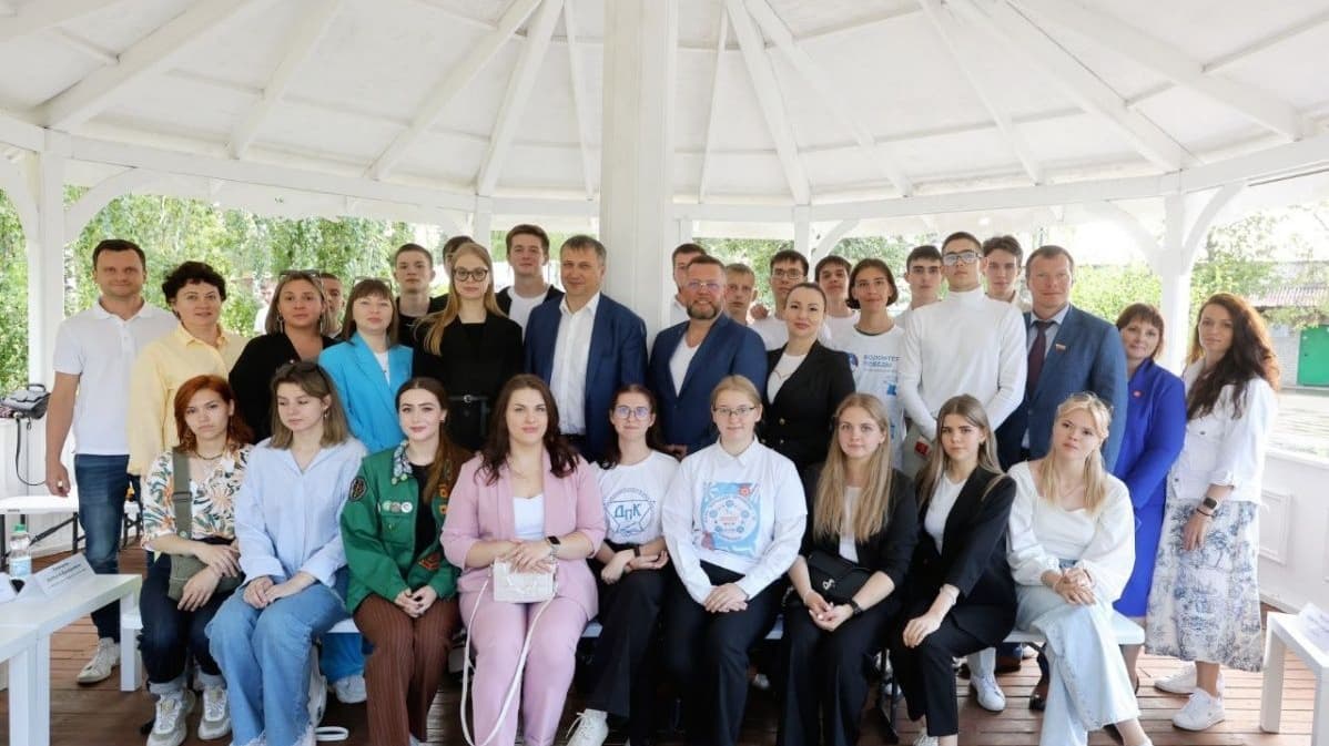 Иван Носков провел встречу с молодежью Дзержинска