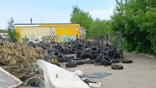 Министр экологии поручил оперативно убрать свалку шин в Нижнем Новгороде