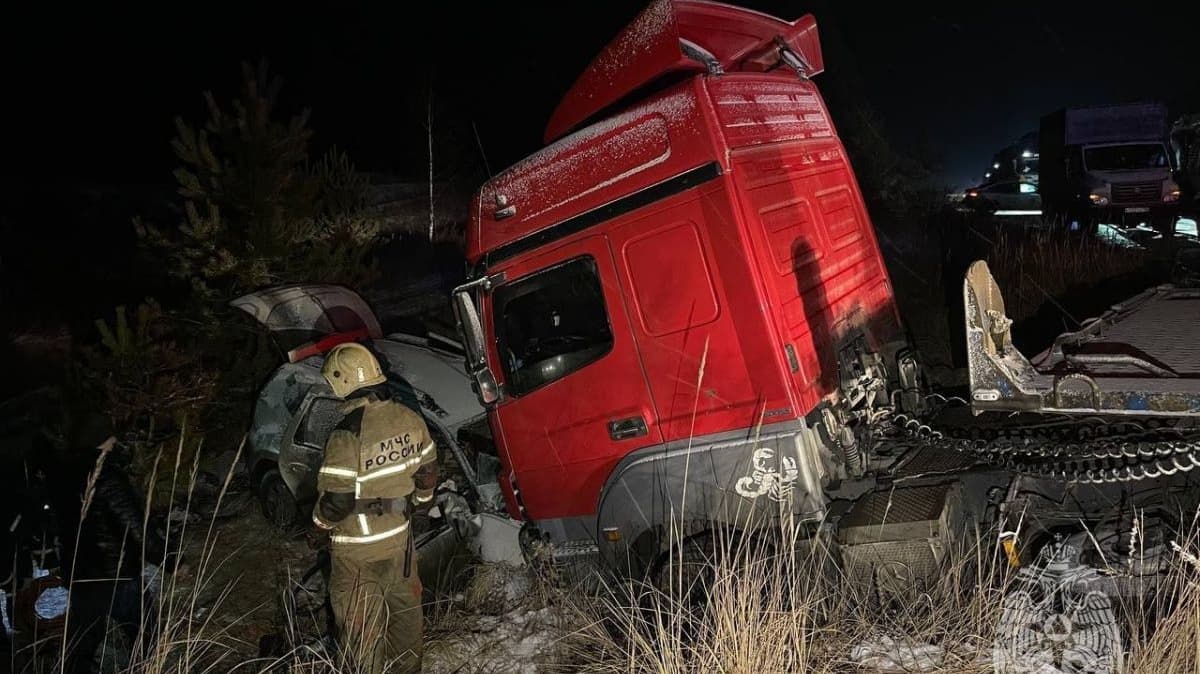 Появились подробности смертельного ДТП с грузовиками под Нижним Новгородом