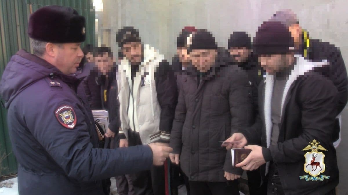 Полиция поймала троих мигрантов-нарушителей в Выксе