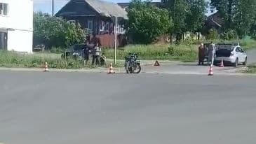 Подростки на мопеде пострадали в ДТП в Красных Баках