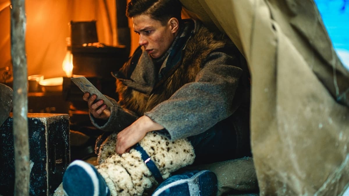 В ледяном плену: завершены съемки арктического сериала-катастрофы «Челюскин. Первые»