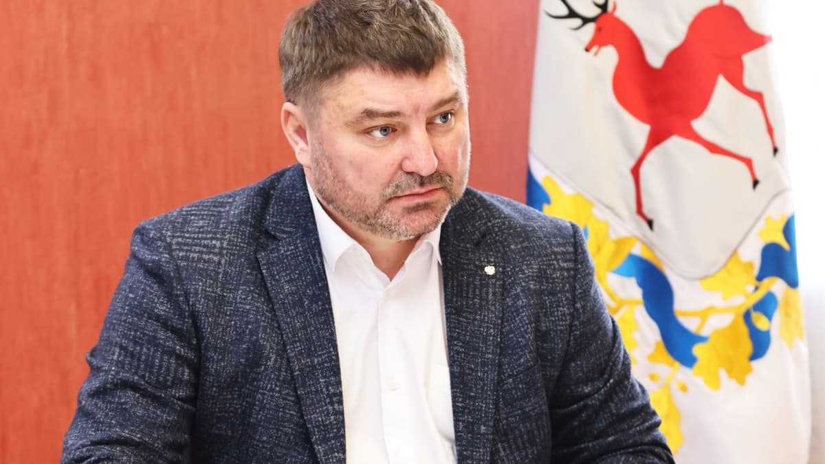 Владислав Атмахов: «Важно четко зафиксировать в законодательстве определение валежника, чтобы у граждан не возникало проблем с законом»