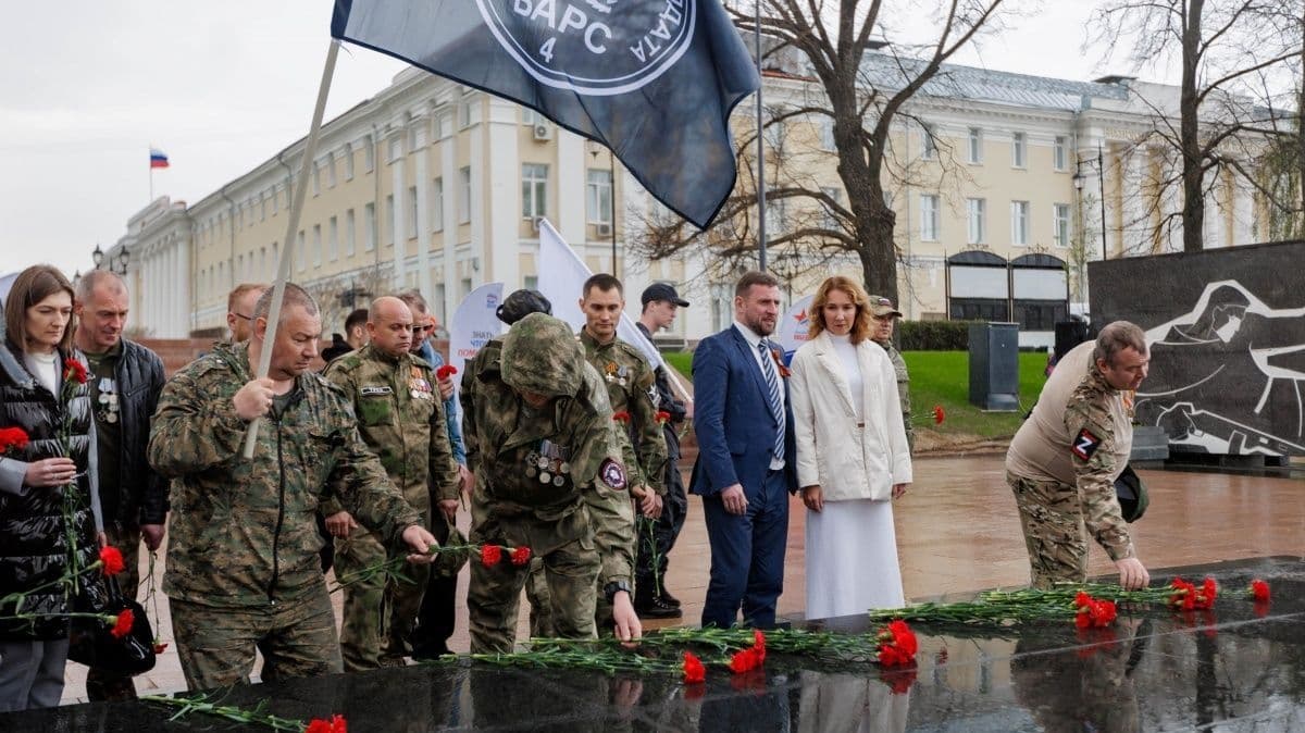 «Автопробег Победы» прокатился по улицам Нижнего Новгорода
