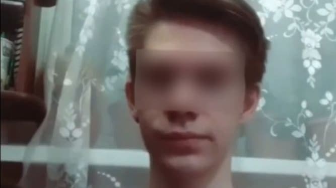 Видео с полуголым сотрудником нижегородской «Школы 800» появилось в Сети