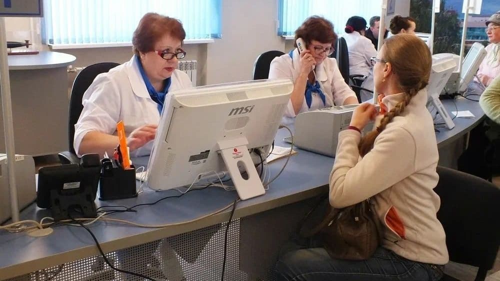 Какие привычки могут испортить зубы, рассказали нижегородцам