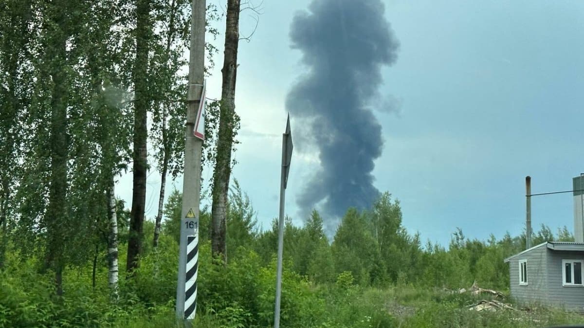 Роспотребнадзор проверит качество воздуха в Кстове из-за пожара на заводе