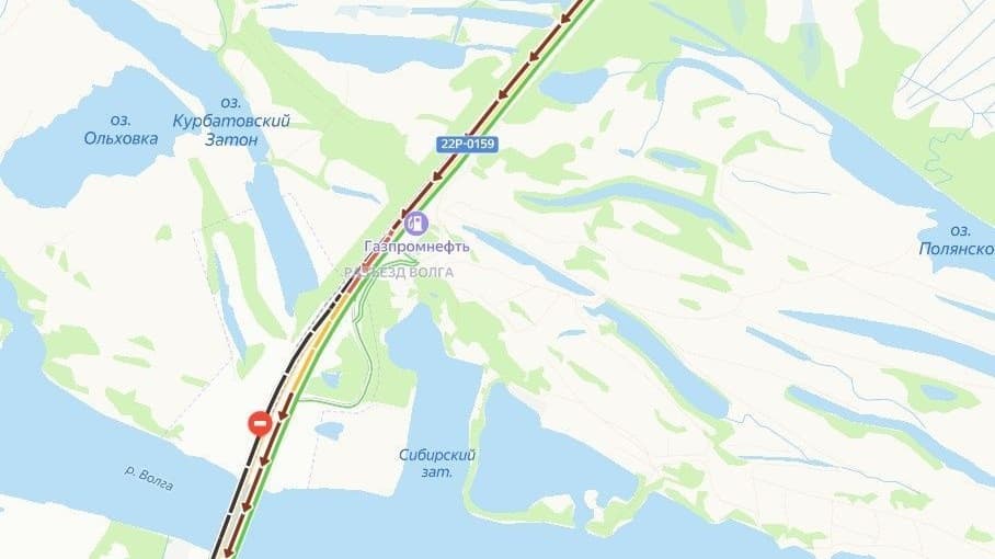 «Два часа стоим»: адский затор образовался у Борского моста 10 августа