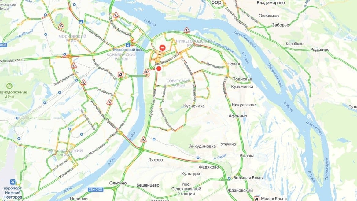 Пробки образовались в Нижнем Новгороде утром 5 мая