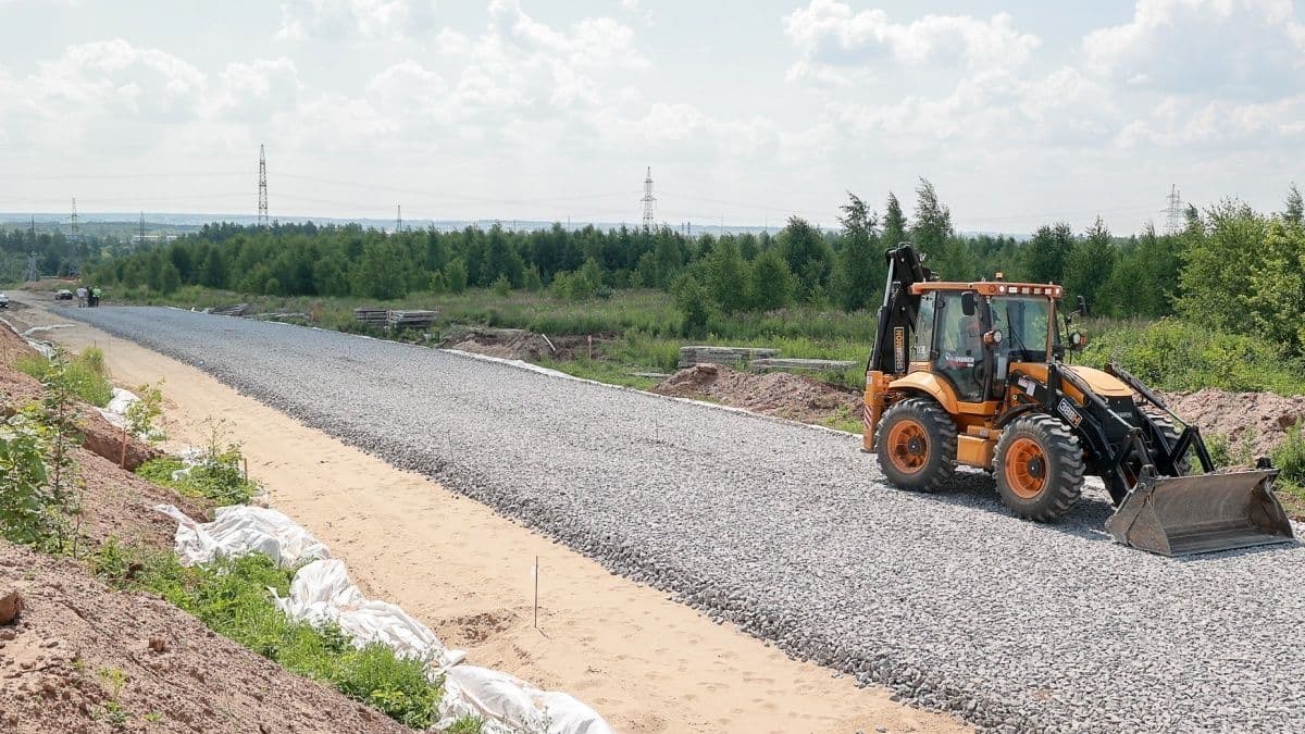 Основание новой дороги к ЖК «Окский берег» готово на 50%