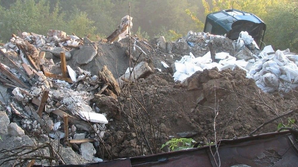 Гигантскую свалку обнаружили на сельхозучастке в Нижегородской области
