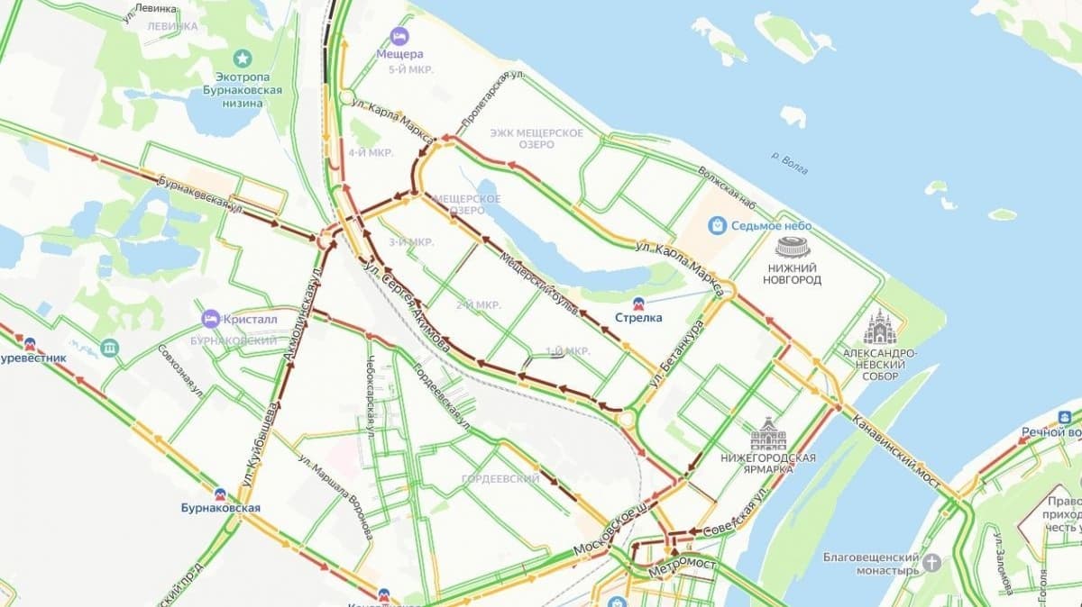 Нижегородцы снова застряли в адских пробках у Борского моста