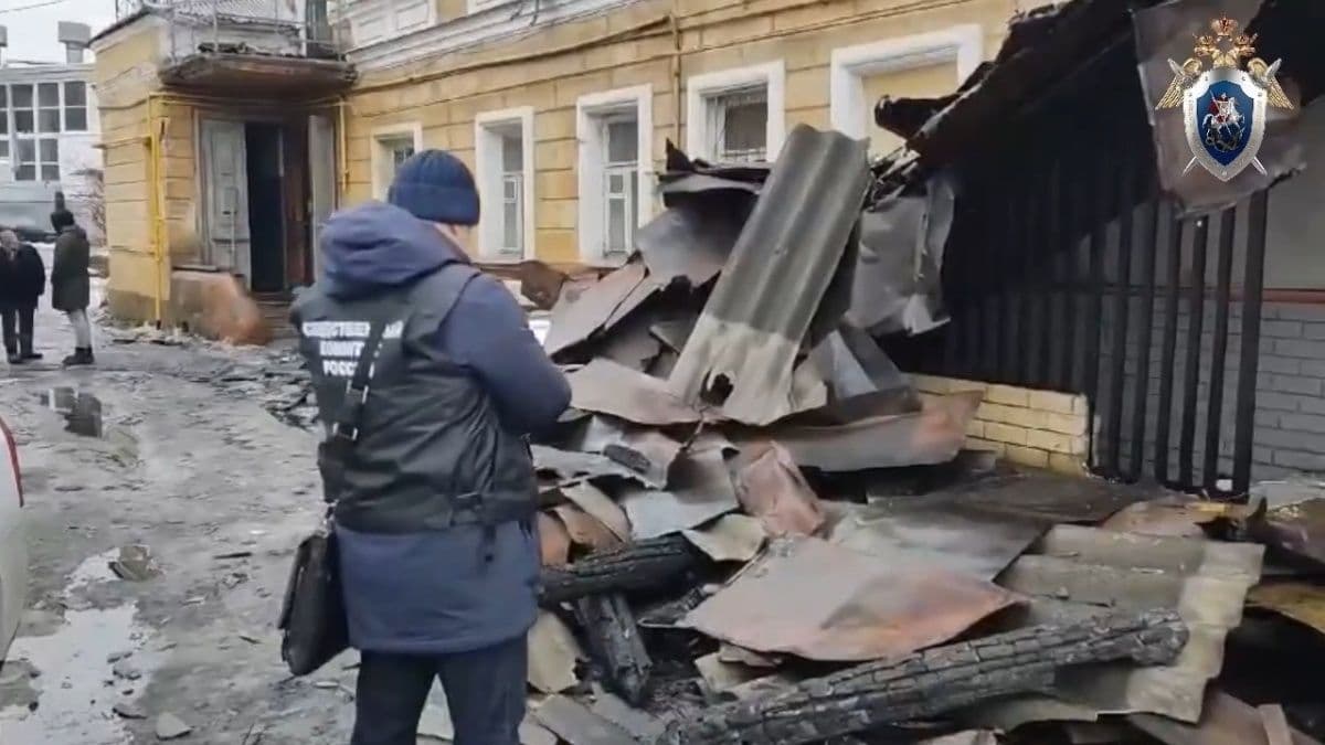 Собственникам горевшего на Ильинской дома компенсируют расходы на аренду жилья