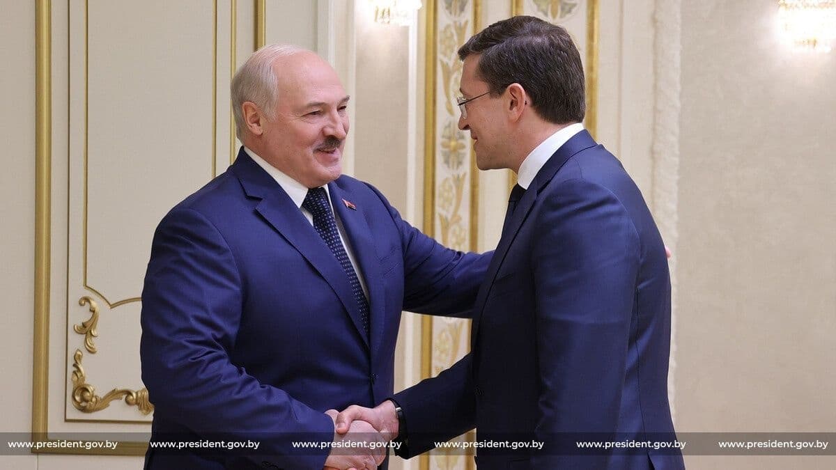 Никитин поздравил белорусского президента Лукашенко с днем рождения