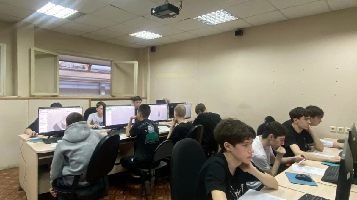 Нижегородские школьники смогут трудоустроиться по профессии после 9-го класса