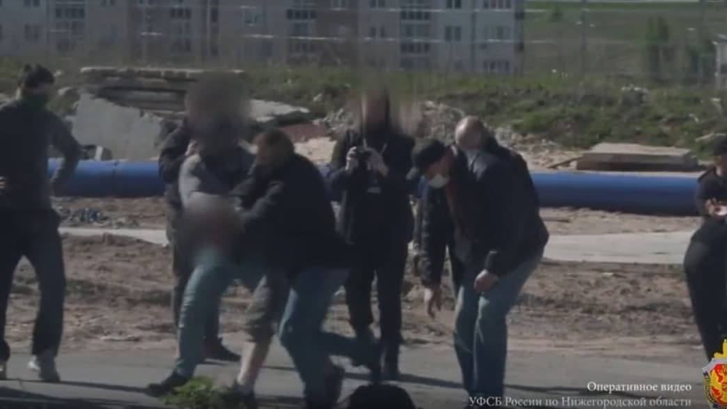 Двое нижегородцев задержаны за подготовку теракта на железной дороге