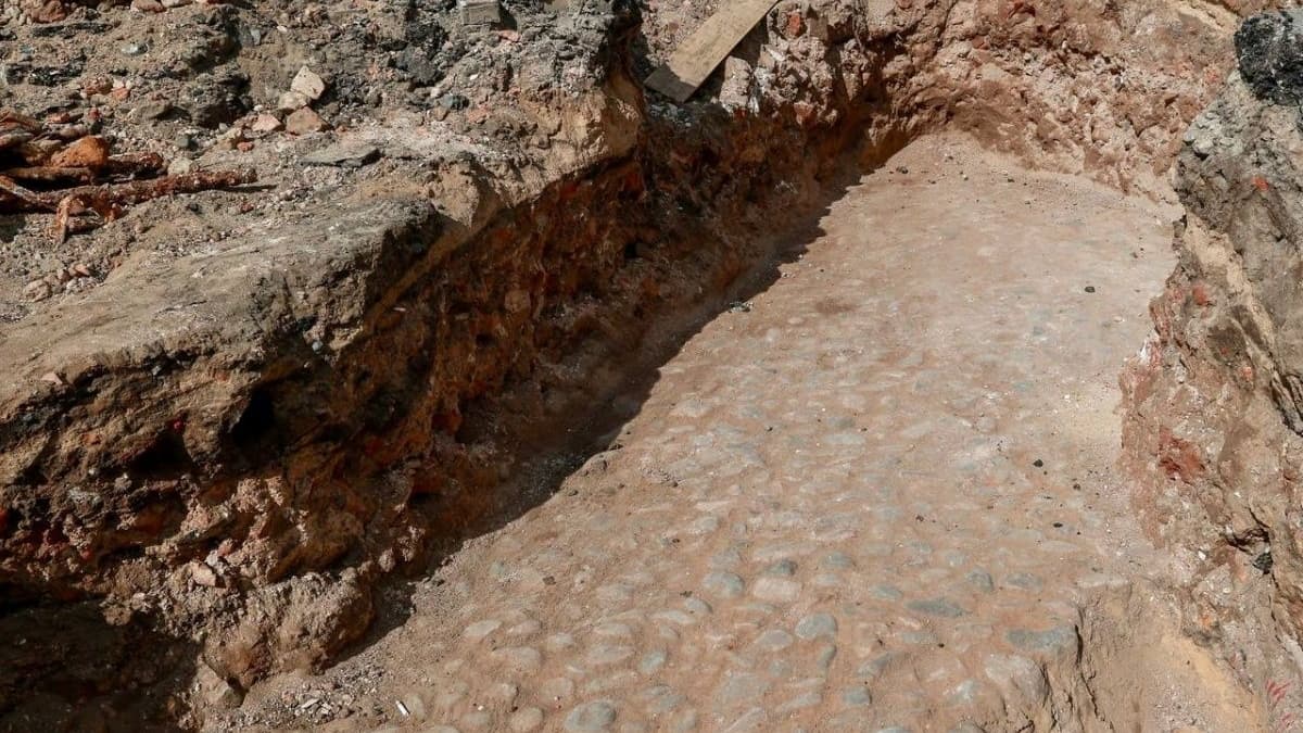 Останцы Триумфальной арки XIX века обнаружили в Нижнем Новгороде