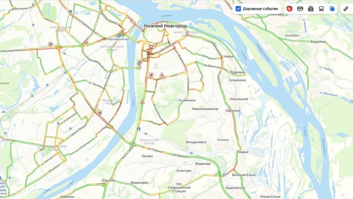 Девятибалльные пробки сковали Нижний Новгород вечером 20 декабря
