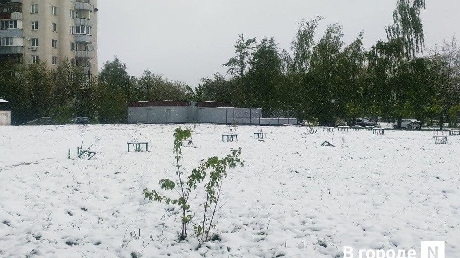 12-сантиметровые сугробы выросли в Нижнем Новгороде утром 8 мая
