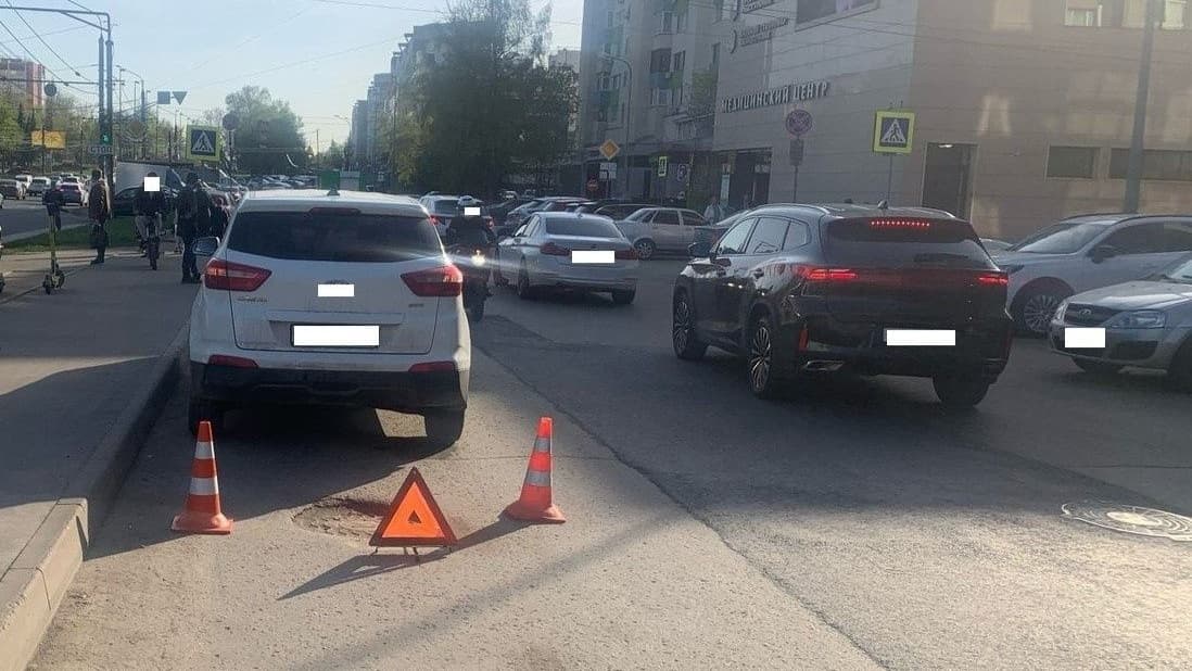 Иномарка сбила ребенка на проспекте Гагарина в Нижнем Новгороде