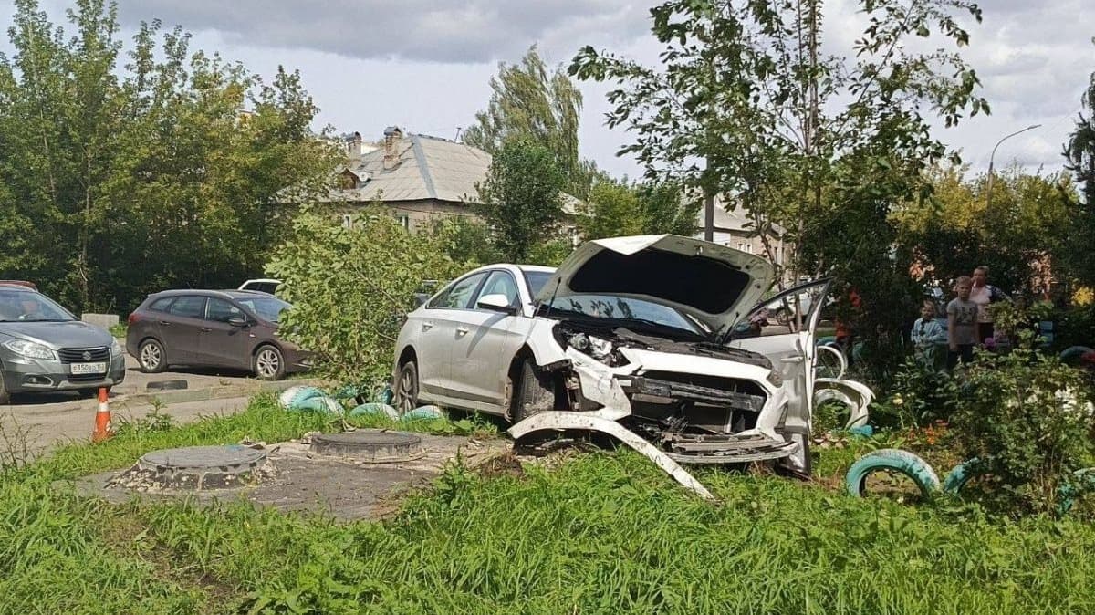 Стали известны подробности ДТП со сбитыми людьми в Нижнем Новгороде