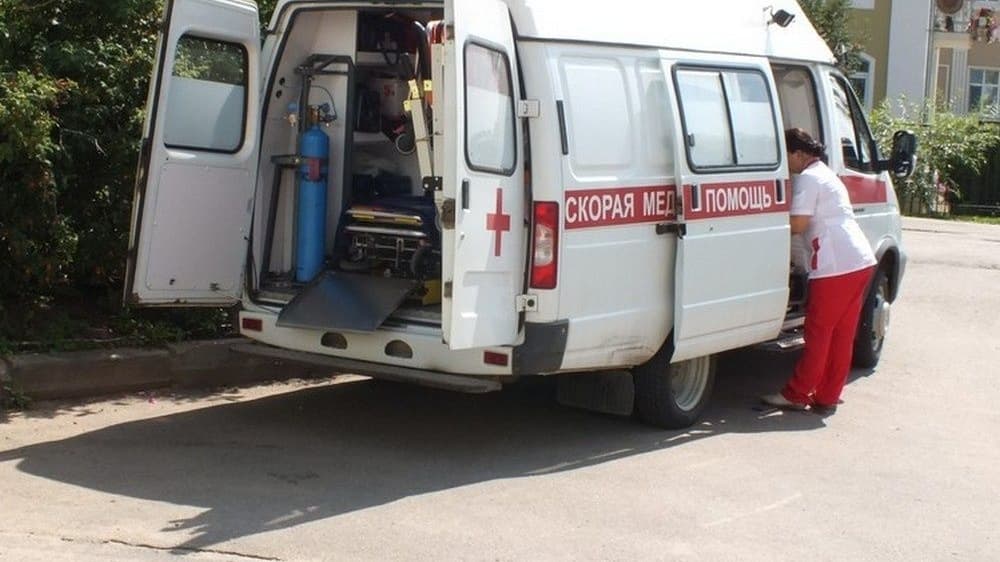 Мужчина выпал из окна гостиницы в Нижегородской области
