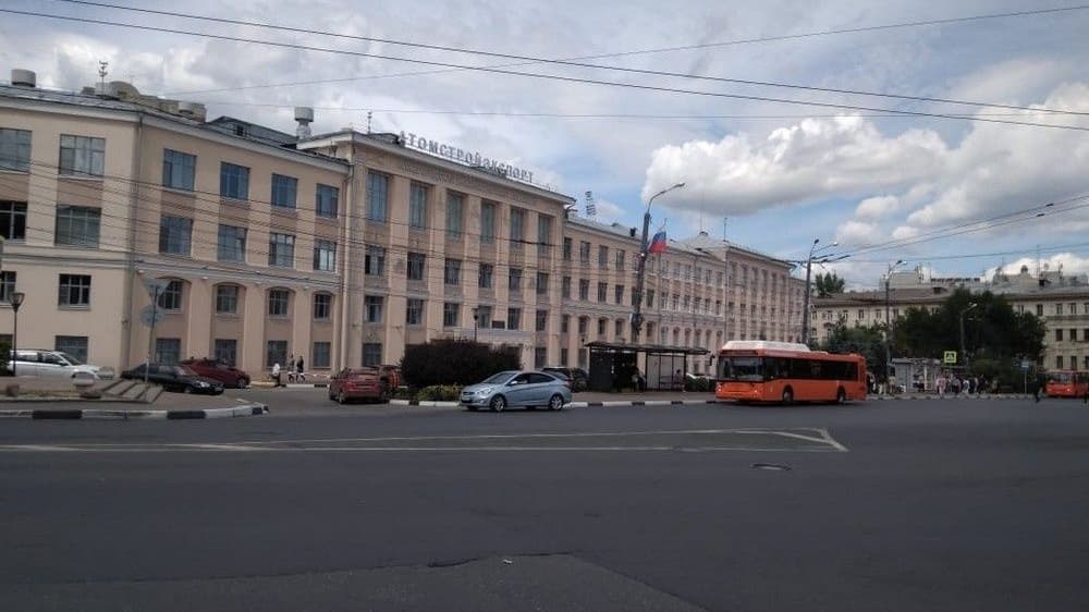 Выпавший из окна «Росатома» в Нижнем Новгороде мужчина остался жив