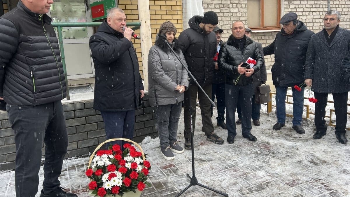 Мемориальную доску участнику СВО установили в Нижнем Новгороде