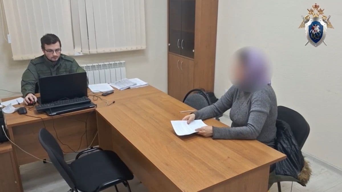 СК задержал саровчанку, подозреваемую в истязании своих детей