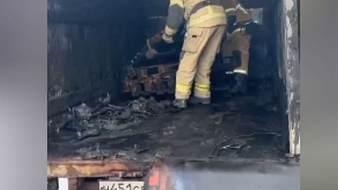 Грузовик сгорел в Нижнем Новгороде из-за газового баллона