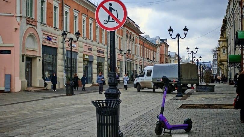 Нарушения без наказания. Проверяем, соблюдают ли самокатчики новые запреты в Нижнем Новгороде