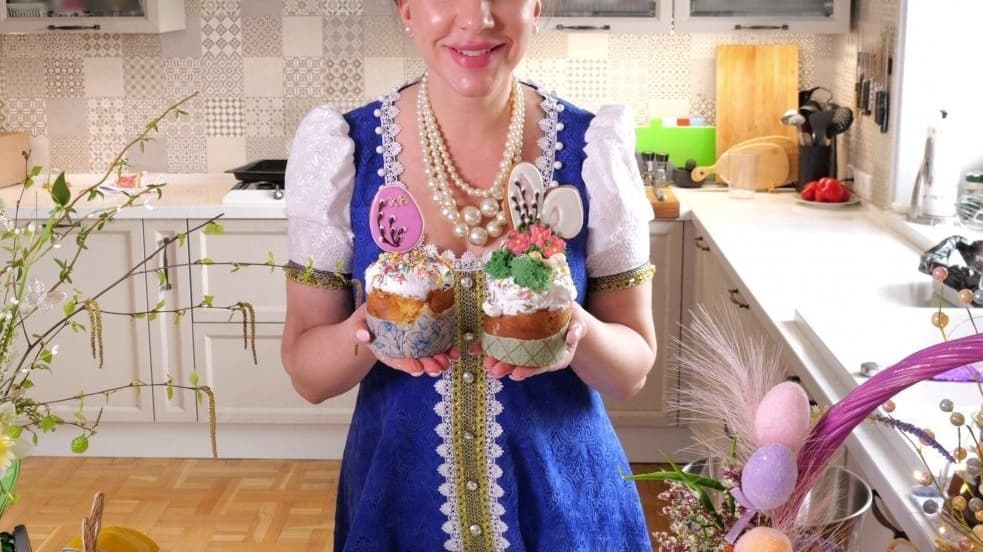 Нижегородская певица Иванова поделилась рецептом пасхального кулича