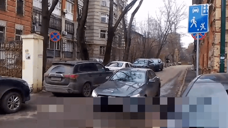Ребенка на самокате сбили на Большой Покровской в Нижнем Новгороде