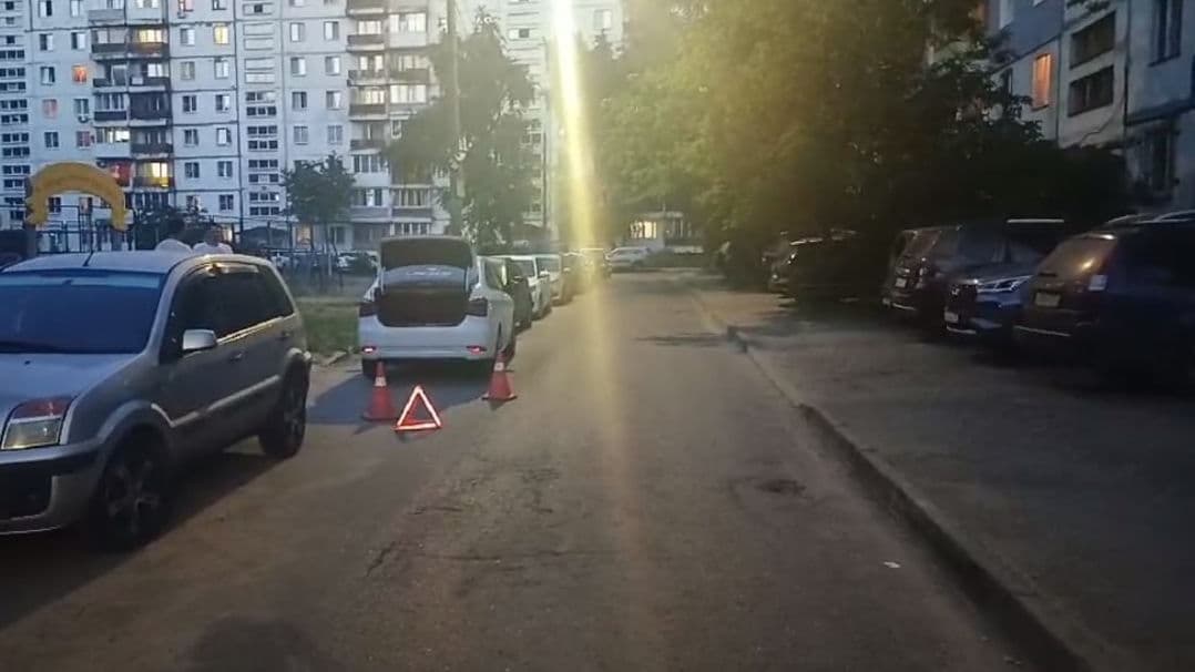 Автомобиль сбил 2-летнего ребенка в Нижнем Новгороде