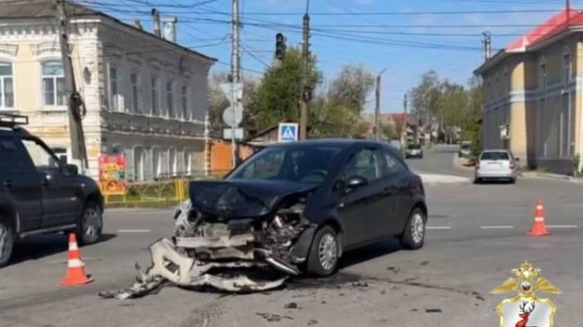 Мужчина пострадал в ДТП с тремя автомобилями в Богородске