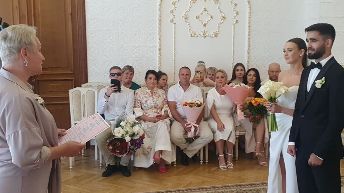 184 нижегородские пары поженились в День семьи