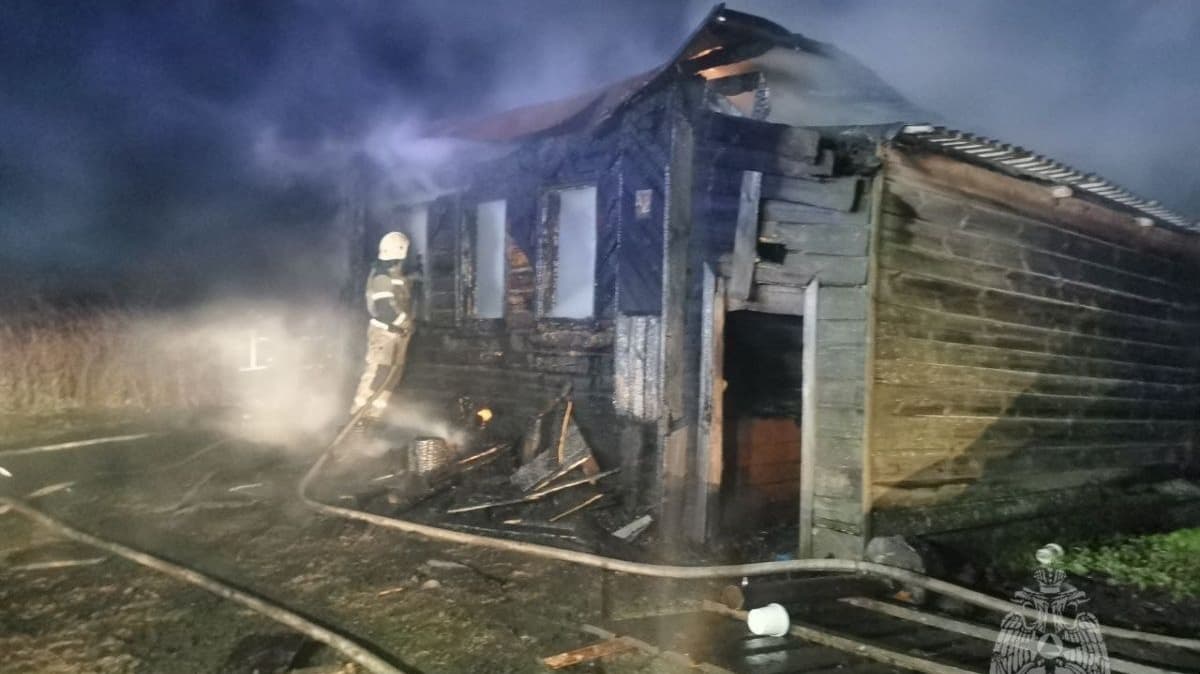 Труп мужчины нашли на месте пожара в доме в Арзамасе