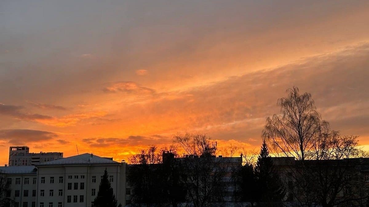 Нижегородцы сфотографировали потрясающий закат 15 марта