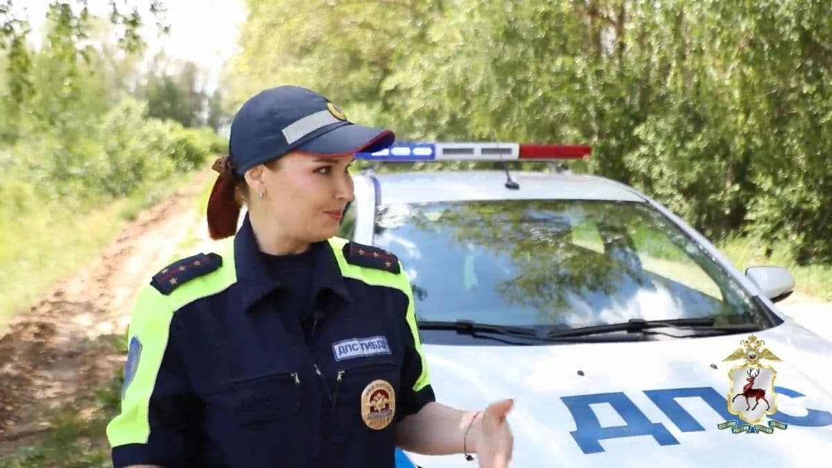 Сотрудница полиции спасла нижегородца, отрезавшего себе пальцы