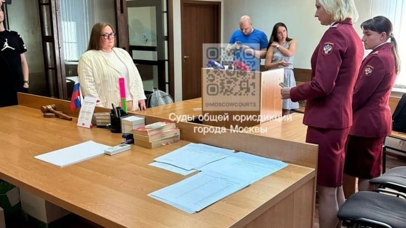 Суд приостановил работу производителя салата, отравившего нижегородцев
