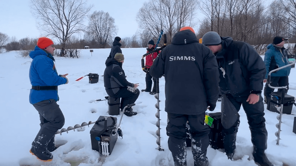 Нижегородские рыбаки поборолись за звание чемпионов на озере Грязное