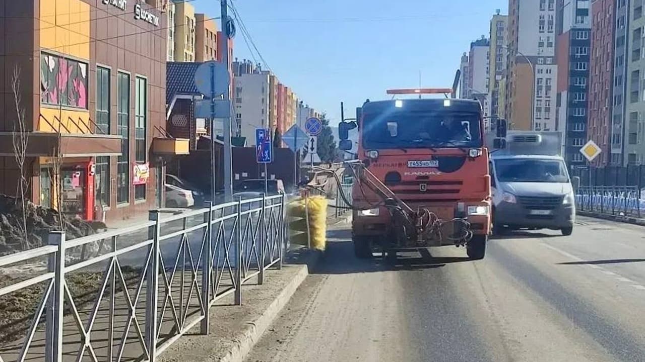 В Нижнем Новгороде началась активная уборка после зимы