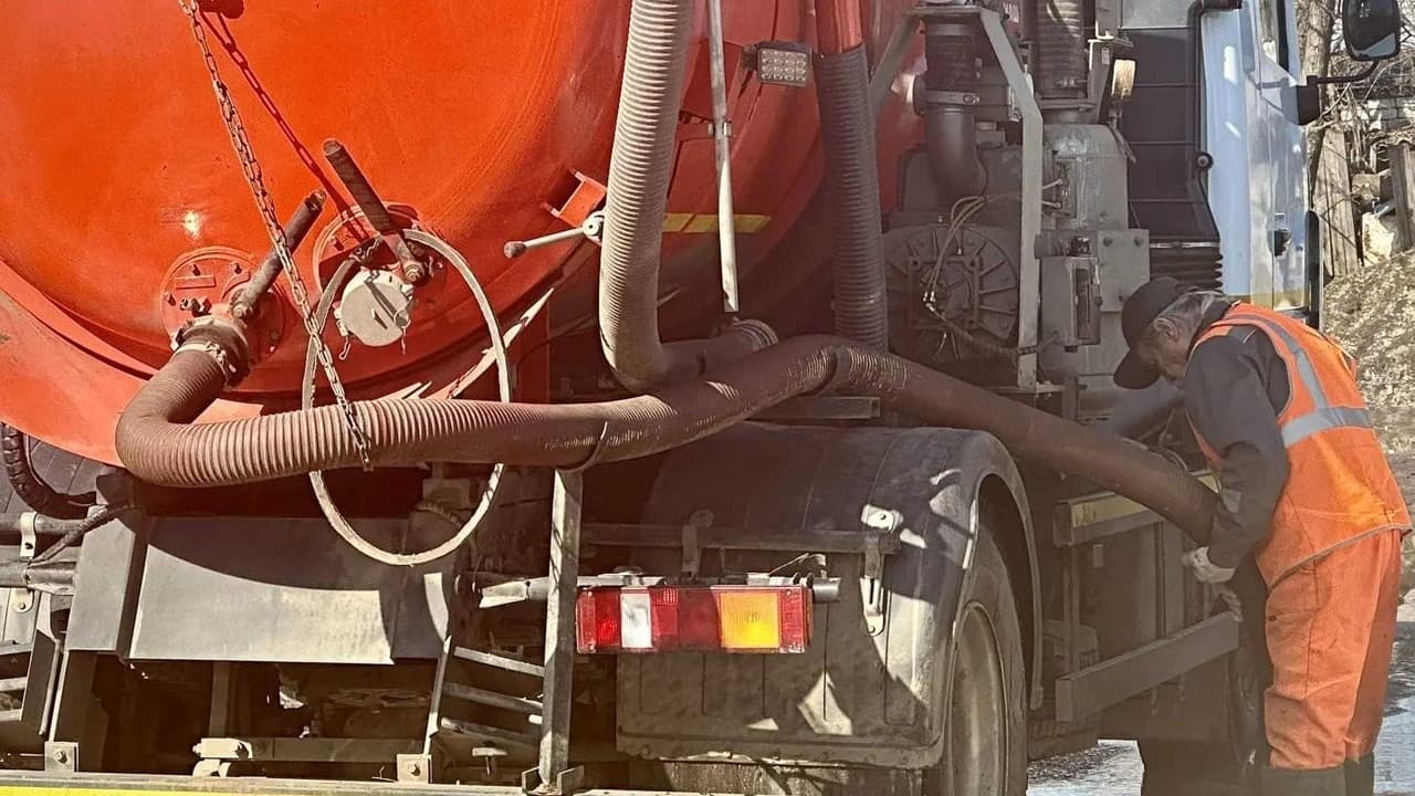 В Нижнем Новгороде завершили смотр паводковой техники - машины уже работают