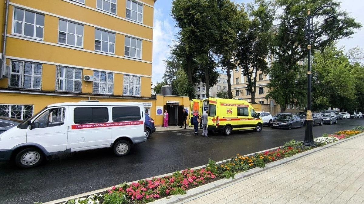 Главная картинка новости: Женщину и ребенка со страшными ожогами доставили в Нижний Новгород из Ингушетии