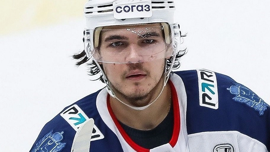 Главная картинка новости: Защитник «Торпедо» Конюшков хочет попробовать свои силы в НХЛ