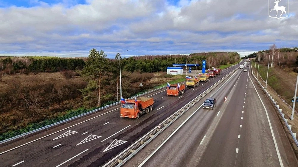 Главная картинка новости: На трассе Р-158 в Нижегородской области расширили 23 километра дороги до Арзамаса