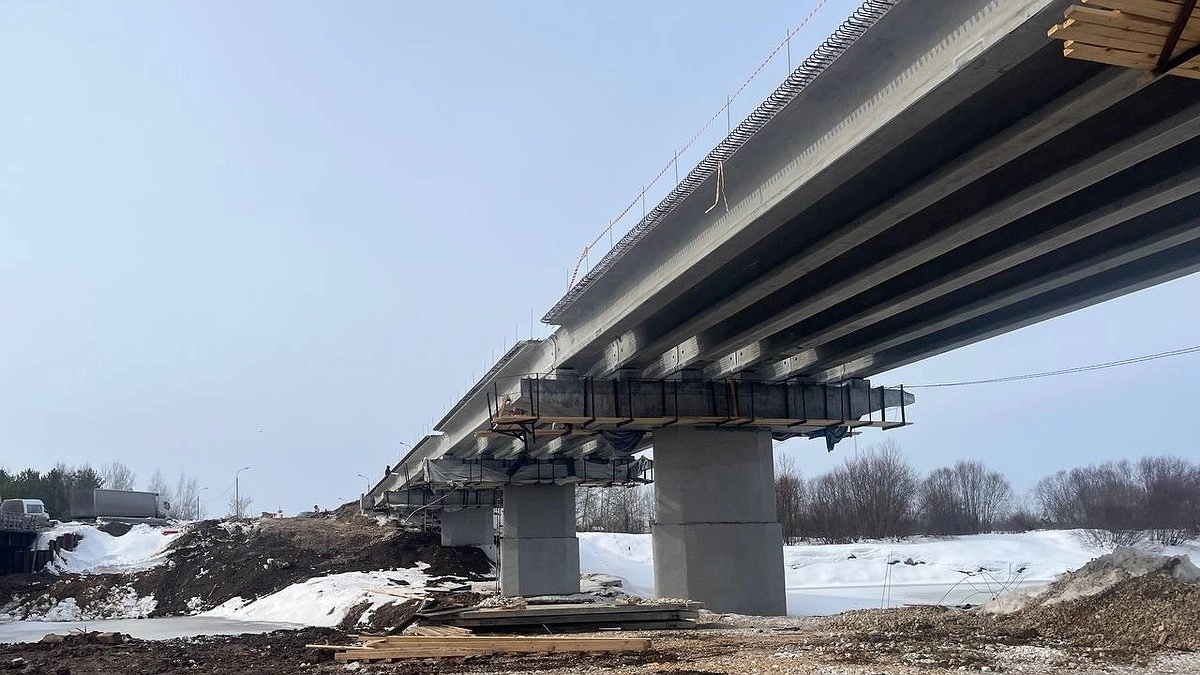 Мост через Тешу в Навашинском округе готов более чем наполовину