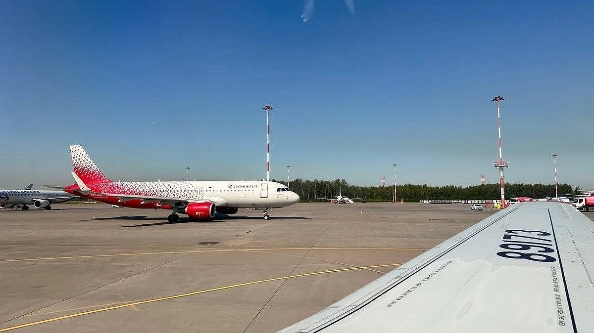 Задержанный авиарейс в Екатеринбург снова перенесли в Нижнем Новгороде