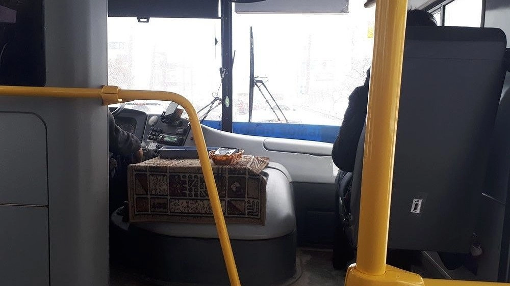Перевозчик объяснил, почему пассажир выпал из автобуса в Нижнем Новгороде