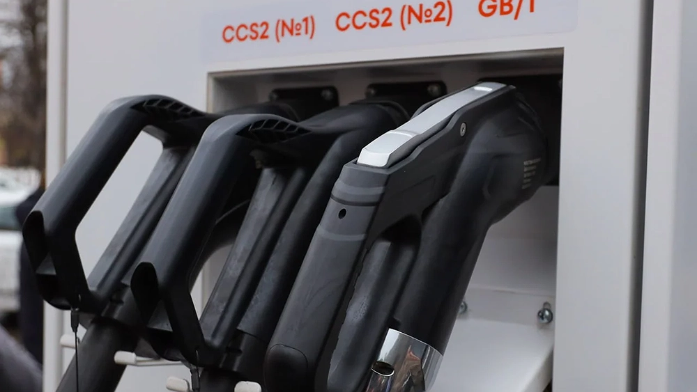 В Нижегородской области создали сеть из 126 быстрых электрозарядок